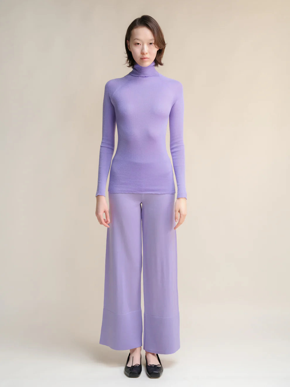 Ribattu poolopaita erittäin hienoa merinovillaa (3D-neulos)