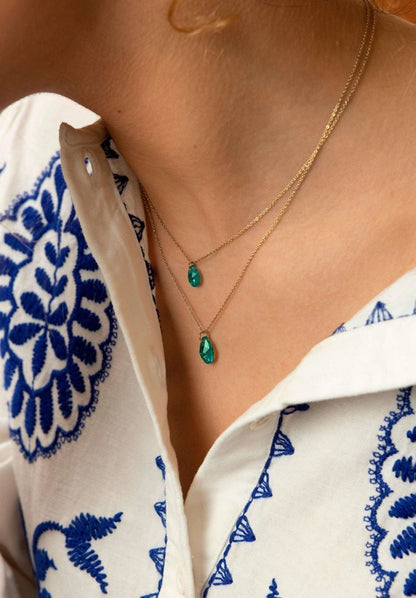 Viistehiottu päärynäriipuskaulakoru Js.0049