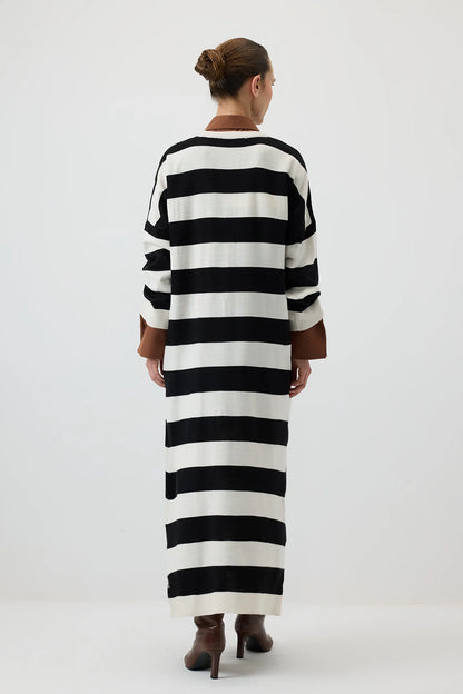 RAIDALLINEN NEULEMEKKO