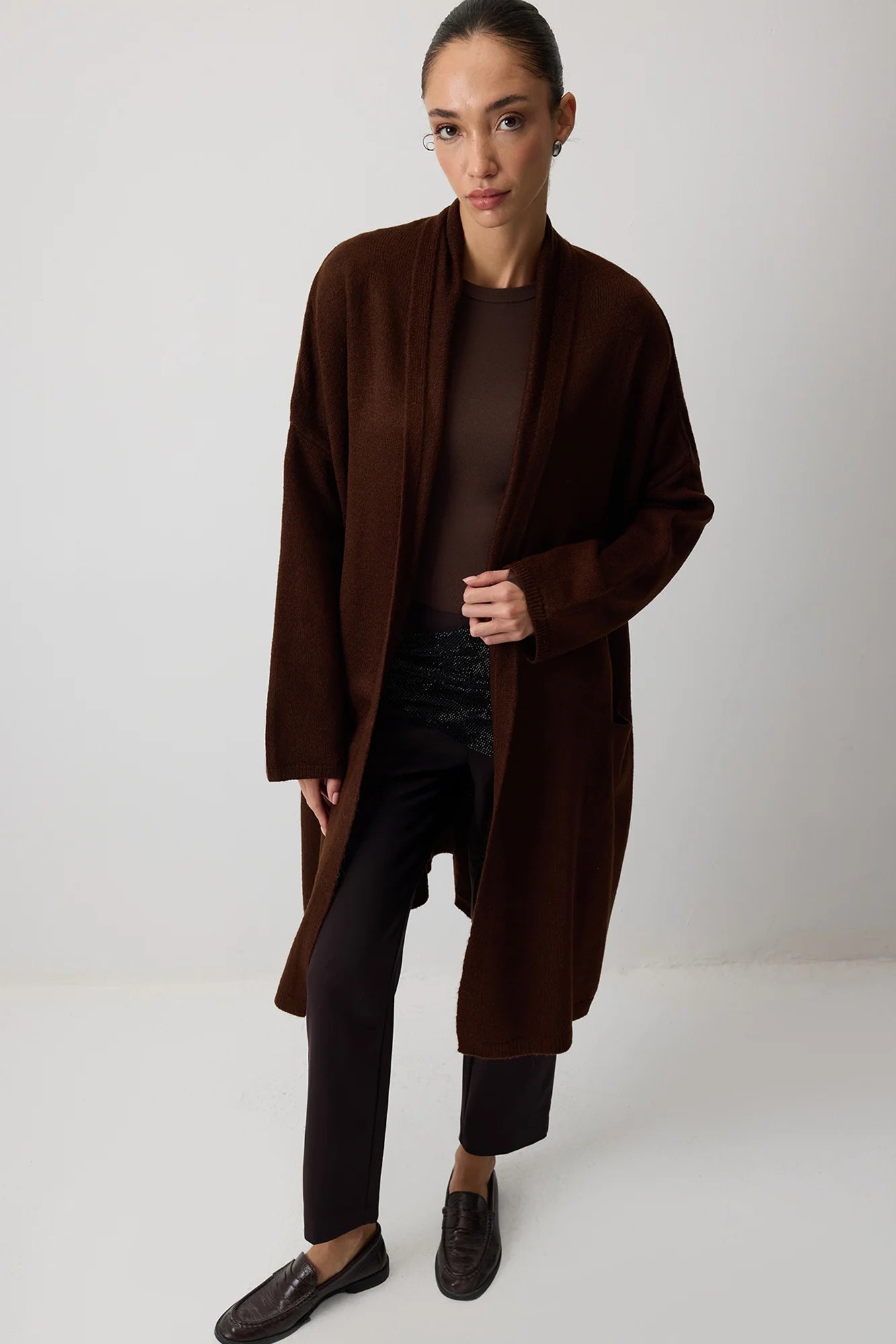 OVERSIZE neuletakkitaskuilla - ruskea