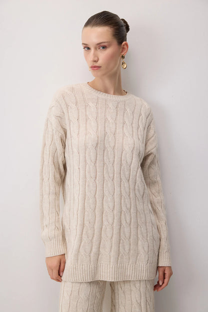 TWISTED PATTERNED neuleasu - kerma