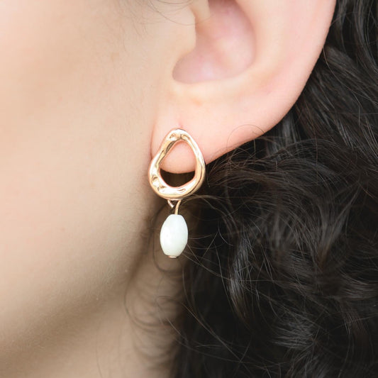 Kyynel-korvakorut valkoinen, ruusukullattu