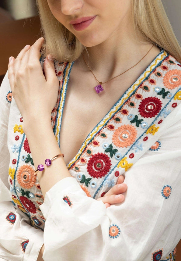 Viistehiottu Prinsessa -riipuskaulakoru JS.0031