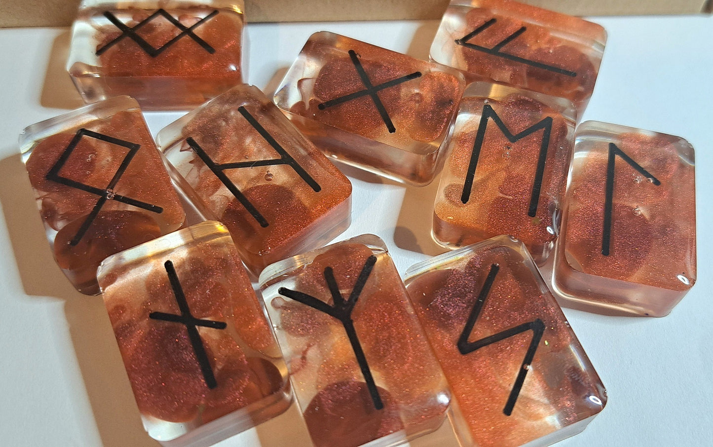 Clear Red -riimut, nro 15