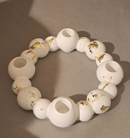 Kynttelikkö - kullattu