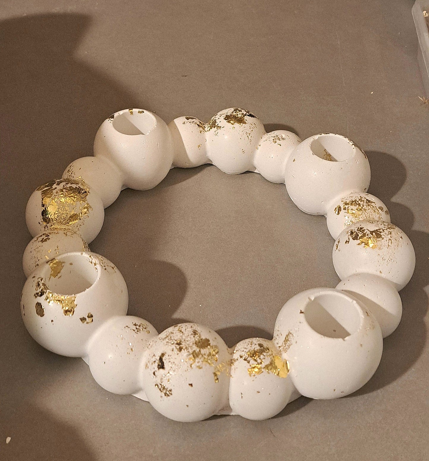 Kynttelikkö - kullattu