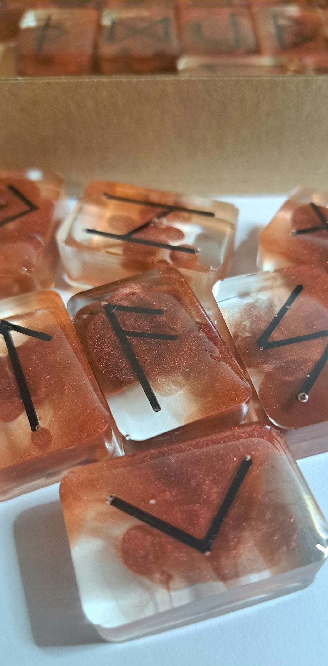 Clear Red -riimut, nro 14