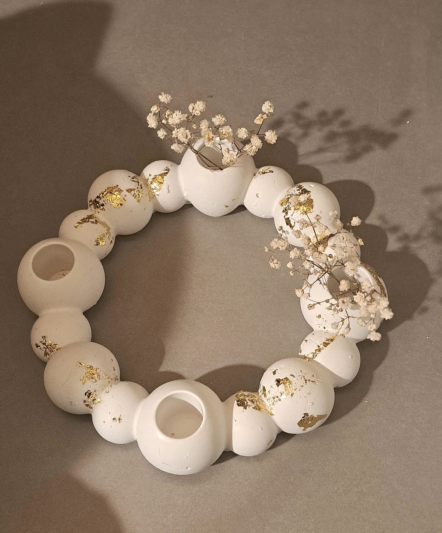 Kynttelikkö - kullattu