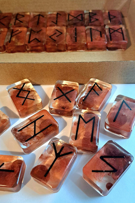 Clear Red -riimut, nro 15