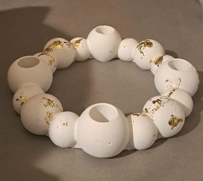 Kynttelikkö - kullattu