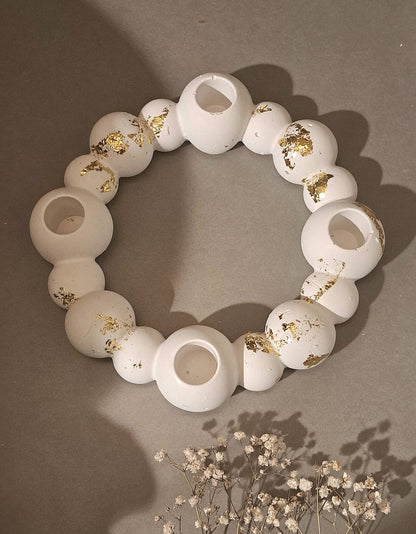 Kynttelikkö - kullattu