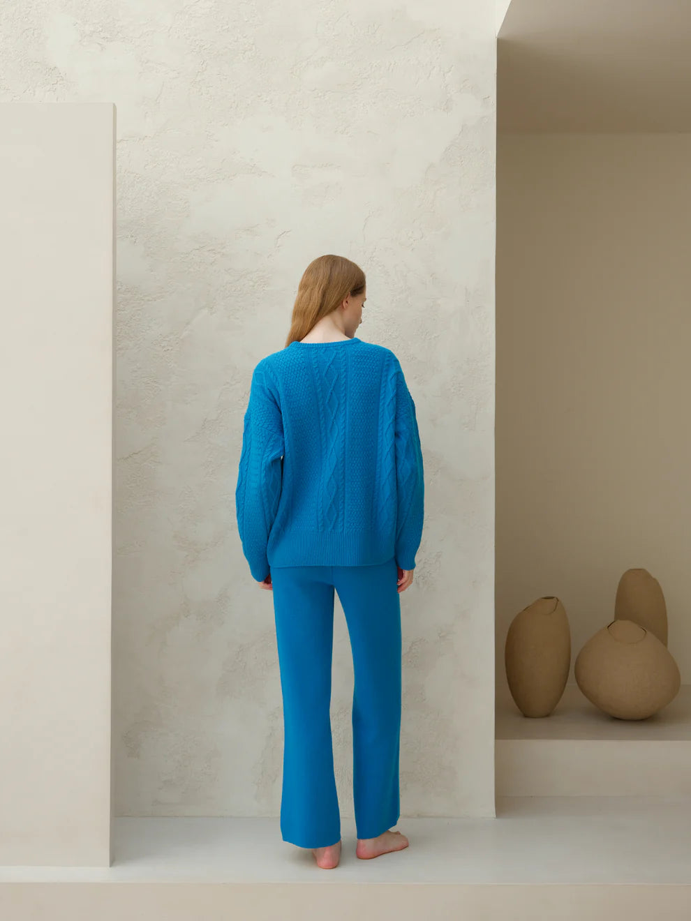 Kashmir-sekoitteiset yksiväriset housut