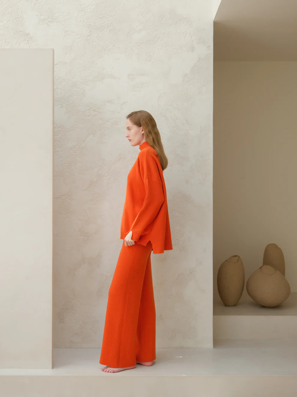 Kashmir-sekoitteiset yksiväriset housut