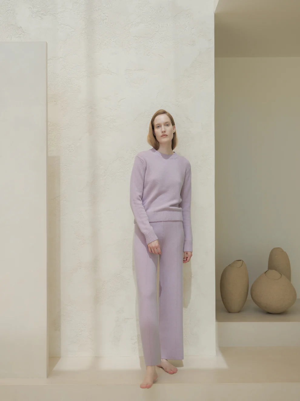 Kashmir-sekoitteiset yksiväriset housut