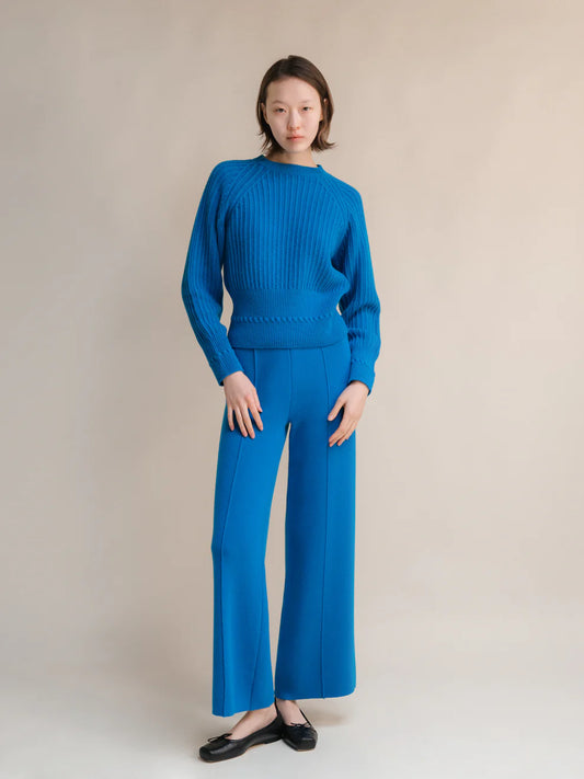 Kashmir-sekoitteiset yksiväriset housut