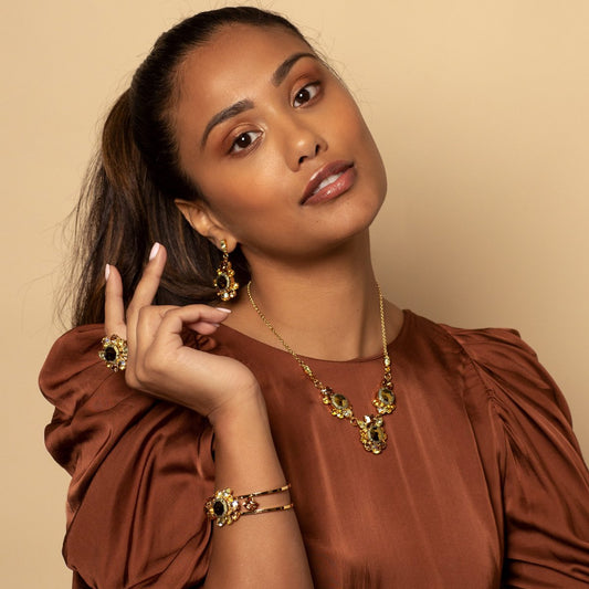 Lalique Necklace Yellow kaulakoru