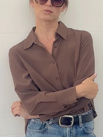 Bianca-ruskea silkkipusero