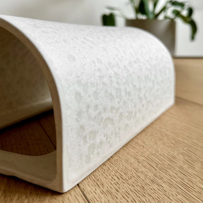 Ceramic wall light CURVE - Raw White