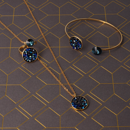 Classic Necklace Bermuda Blue kaulakoru