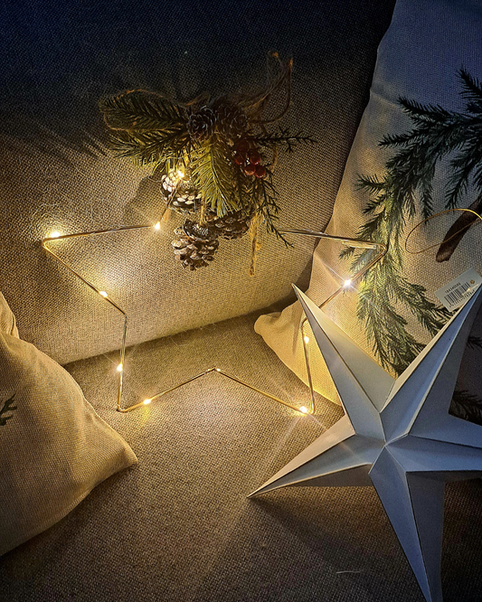 Tähtikoriste led-valoilla 30cm