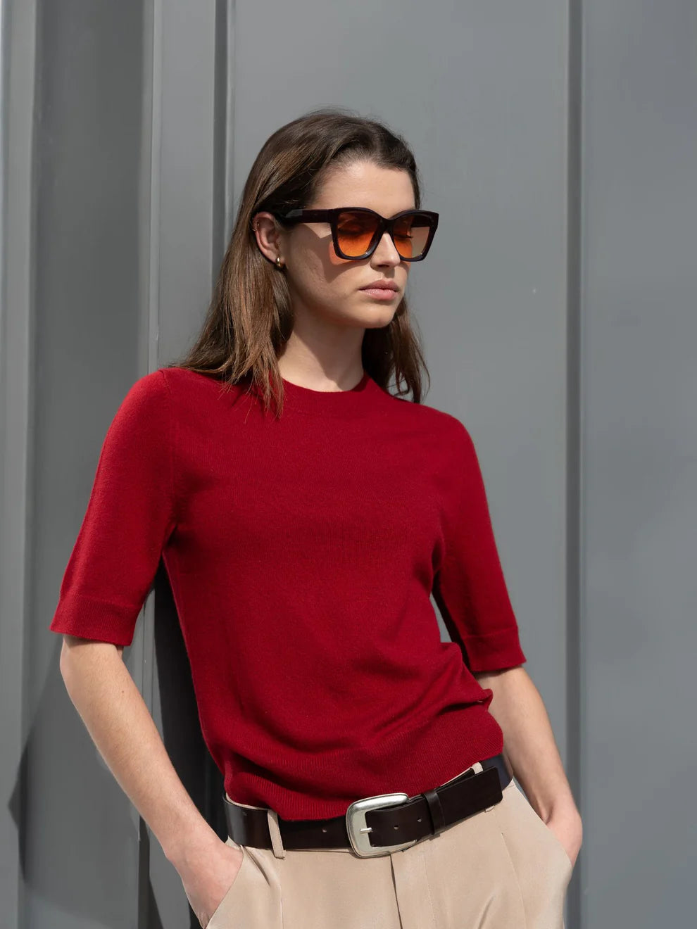 Roma neulepusero, viininpunainen