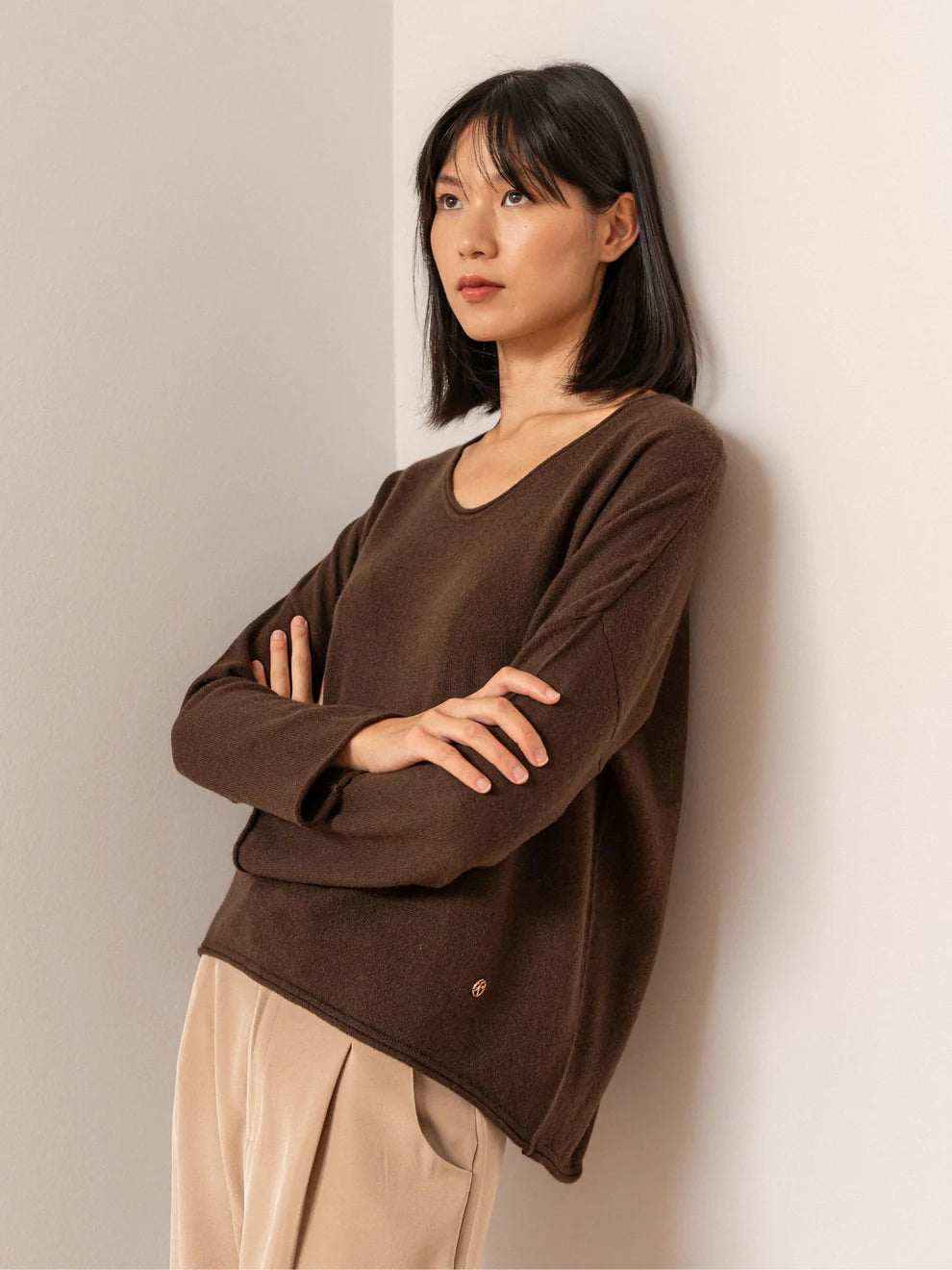 Anais neulepusero, ruskea