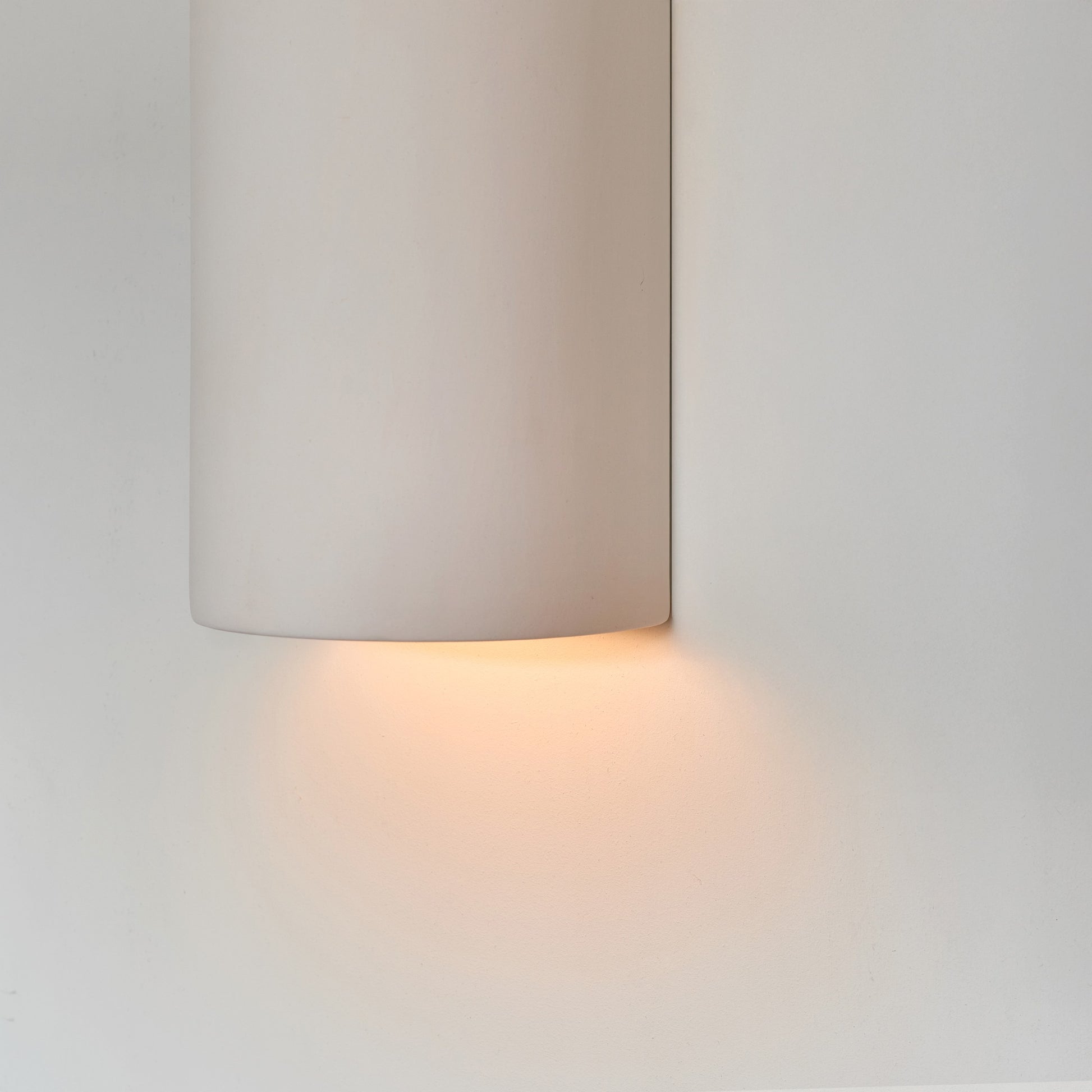 Ceramic wall light CURVE - Extra Matte White